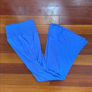Aerie Offline Real Me Super Flare High Rise Leggings Blue Size Small